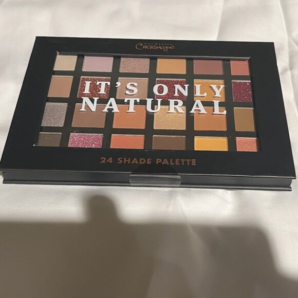 Max Makeup Cherimoya - It's Only Natural 24 Shade Pallet - Picture 2 of 4